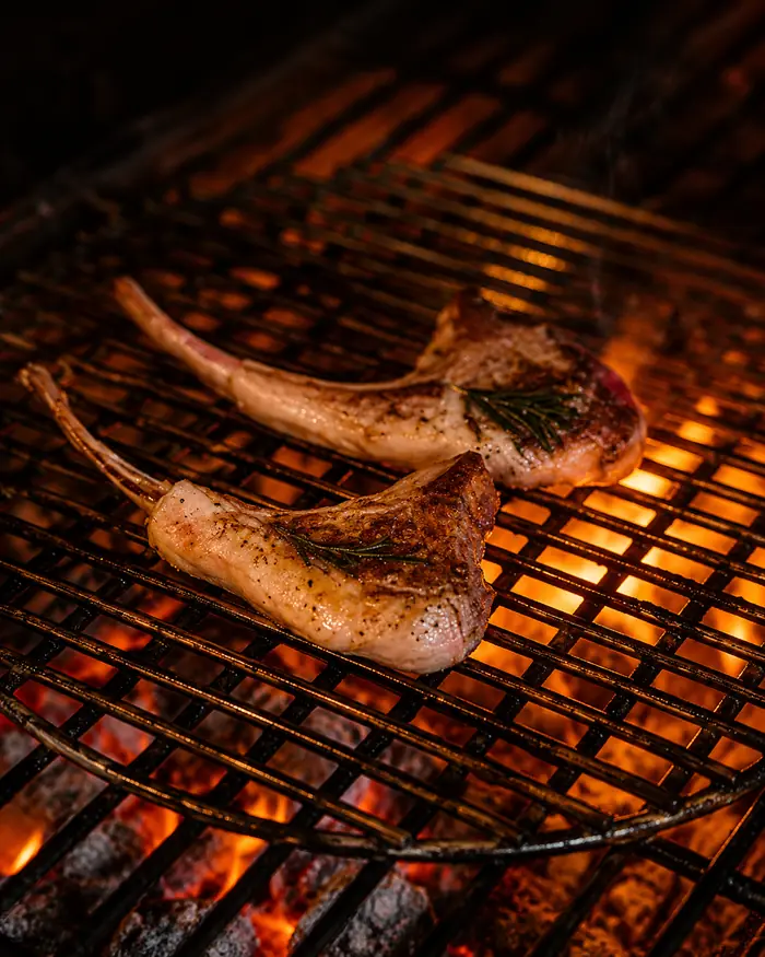 Meat on the grill over the coals, Shaffa GastroBazar, Balangan, Bukit