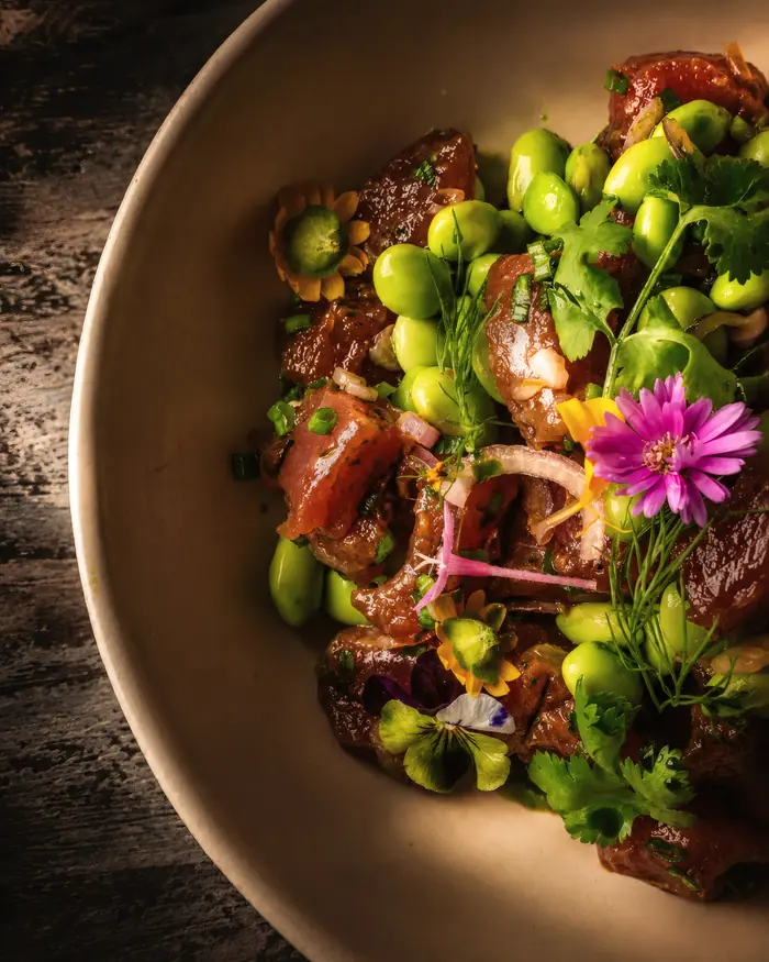 Meat with green peas and flowers in a deep plate, Shaffa GastroBazar, Balangan, Bukit